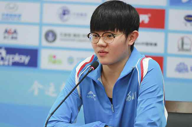 泳坛16岁小将刘子璇被禁赛两年 收回1金2银3块奖牌