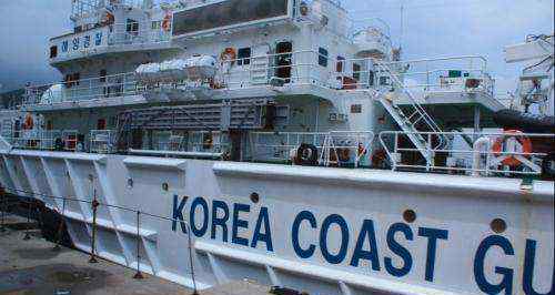 中国货船在韩被扣 涉嫌虚报100公斤捕捞量