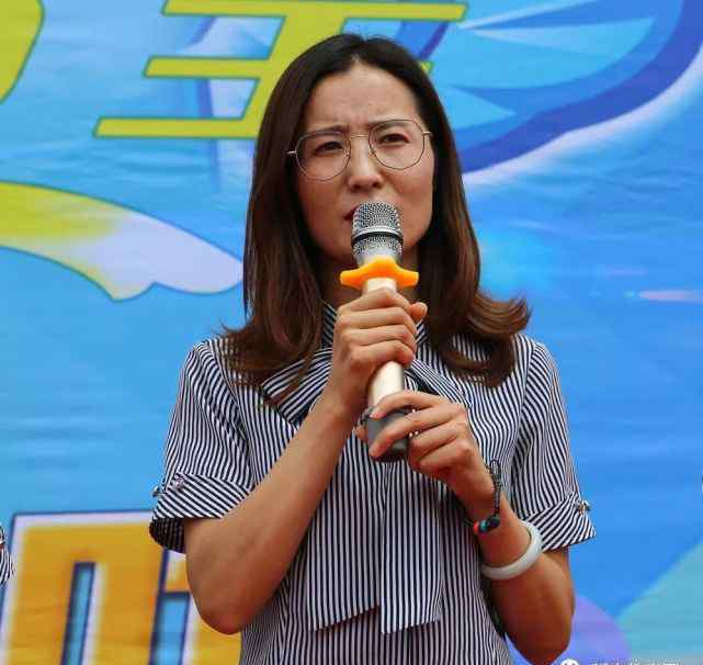 阿霞和三小的结局