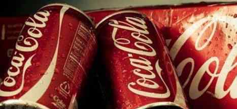 可口可乐公司收入锐减28％ 将淘汰公司半数子品牌