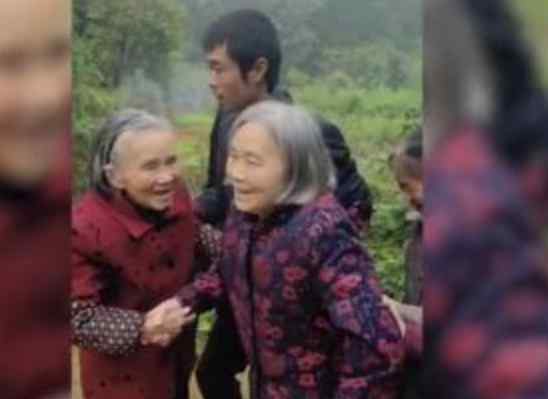 92岁姐姐拄拐给90岁妹妹祝寿 人的长寿8大秘诀轻松活到100岁
