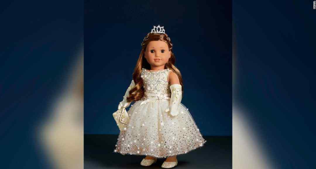 水晶娃娃 闪瞎！全球限量水晶圣诞娃娃，哪个小公主能拥有？