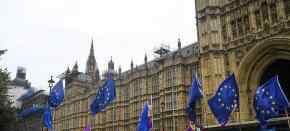 英国政府叫停议会 事件详细经过！