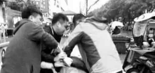 女空乘凌晨下班遭劫持 与歹徒周旋10小时机智脱险