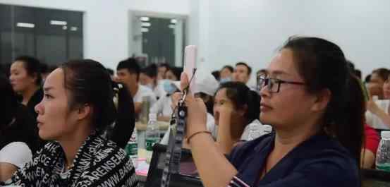 中国首家螺蛳粉产业学院开课 上课内容是什么