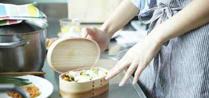 中饭协发文倡议开发小份菜和套餐 避免铺张浪费