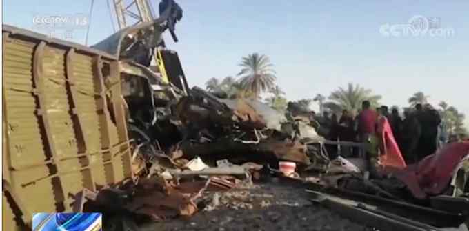 埃及两列车因前车拉紧急制动相撞 已致32死 现场画面触目惊心！
