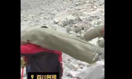科研人员为冰川盖被子减缓消融 真的有用吗