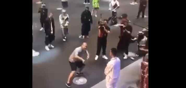 GAI赚奶粉钱比JonyJ还难 怎么回事什么意思