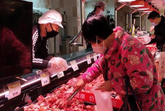 猪肉价格什么时候能降下来 猪肉价格什么时候跌回来？官方带来一个好消息！确定了一个时间