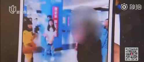 上海地铁咸猪手可入刑 别忍气吞声，女孩们需要大家的守护
