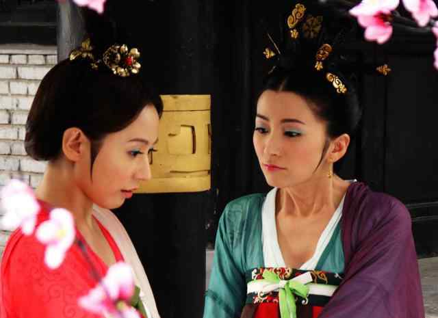 唐宫燕之女人天下 《唐宫燕之女人天下》一部女汉子辈出的初唐乱世剧，一起来看看！