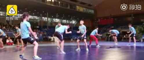 中国小学生跳绳世界杯夺60枚金牌 什么情况