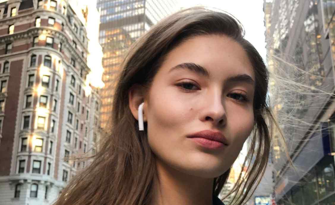 苹果耳机三代 高端三代AirPods和苹果头戴式耳机2019登场