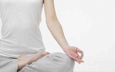 腰胀痛是什么原因女性 女性腰痛的原因是什么