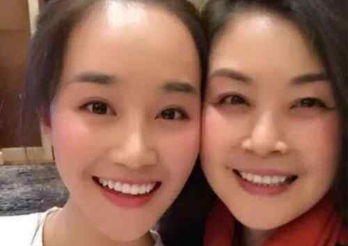 蓝盈莹父亲是干嘛的 家里有钱吗是不是富二代