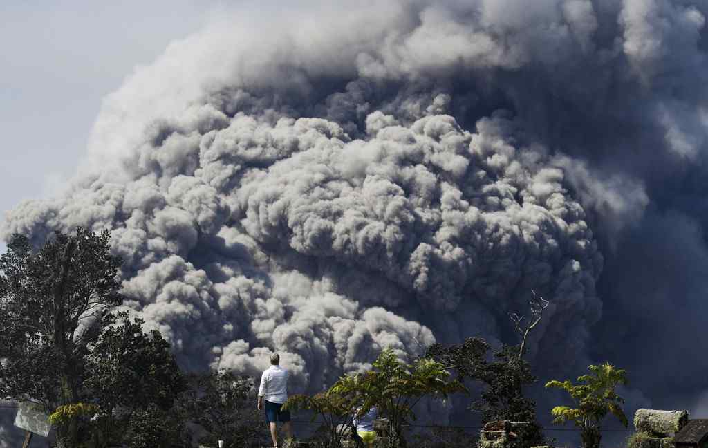 夏威夷火山喷发 数千人已被疏散