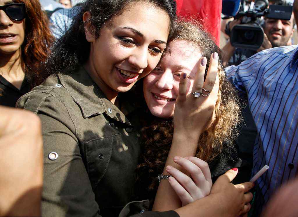 阿赫德·塔米米：因掌掴以色列士兵入狱的少女