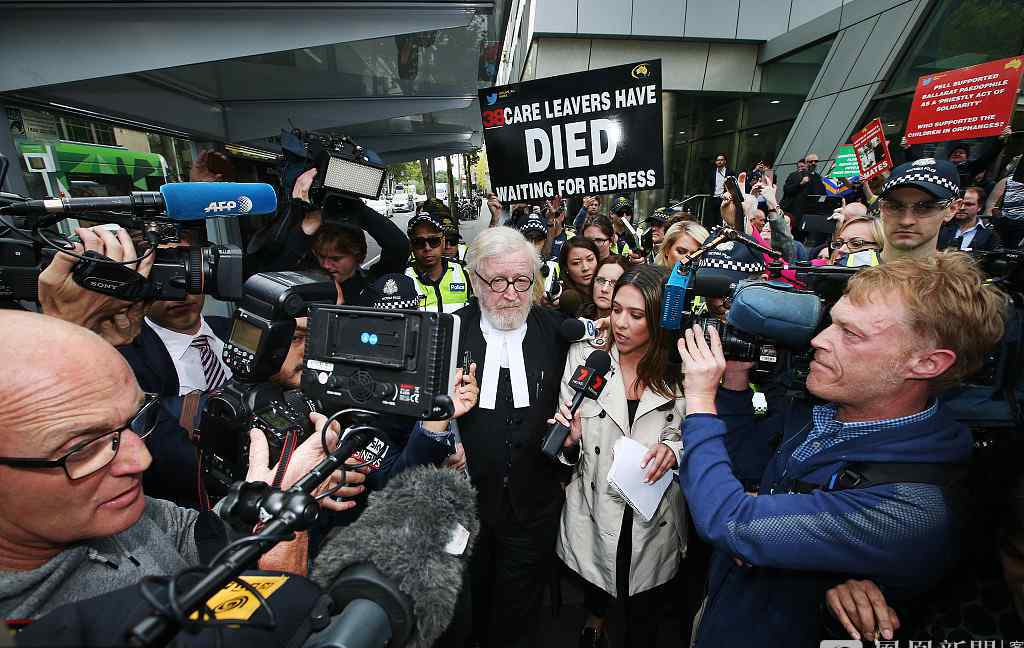 乔治·佩尔George Pell：澳77岁红衣主教因性侵男童被判监6年