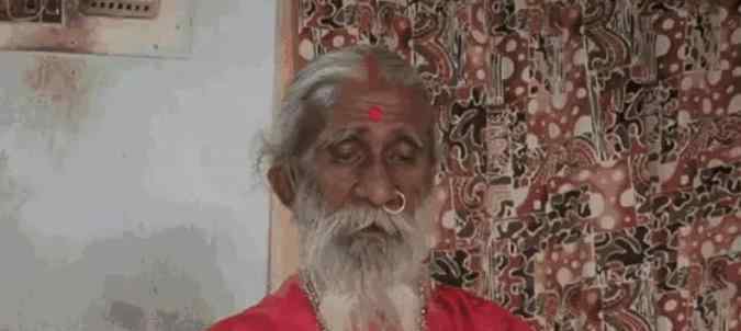 印度90岁瑜伽大师77年不吃不喝骗局 印度瑜伽大师最高境界?