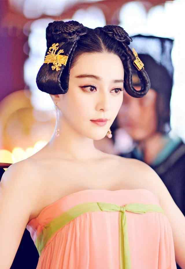 唐朝时期女性到底有多开放? 唐代女子都流行穿袒胸装吗