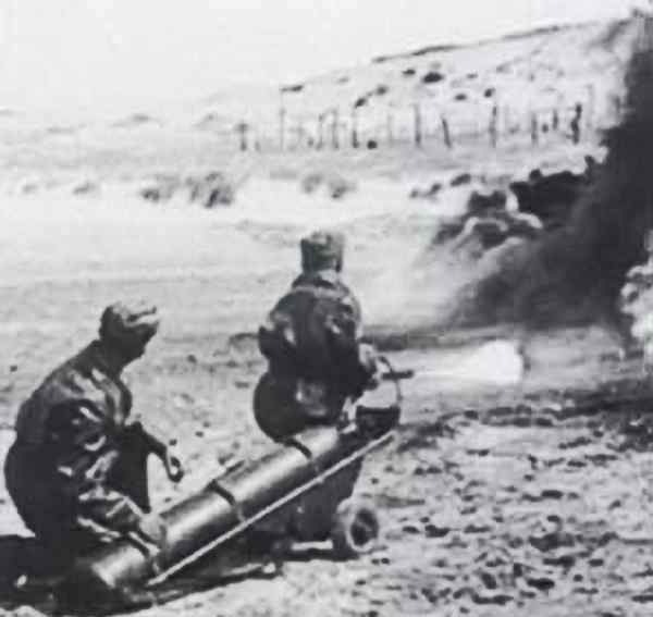 二战中的德国军队使用的喷火器