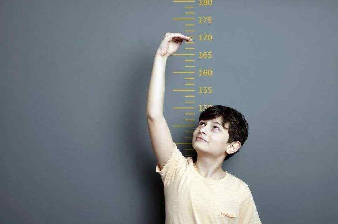 儿童身高体重对照表2021 2021年孩子的身高体重标准