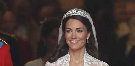 凯特王妃婚纱 H&M“复刻”凯特王妃经典款婚纱 寻求新的利润增长点
