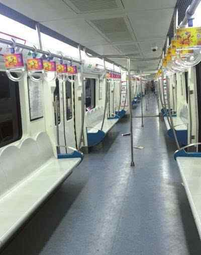 北京地铁10号线故障 北京地铁10号线故障 乘客高峰期被困车厢1小时