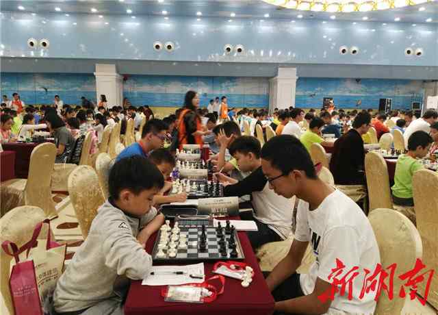 中国象棋大师赛 全国国际象棋棋协大师赛长沙开战