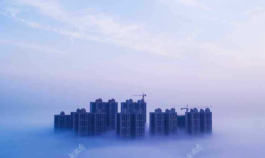 长沙天空之城 天空之城：长沙现平流雾美景