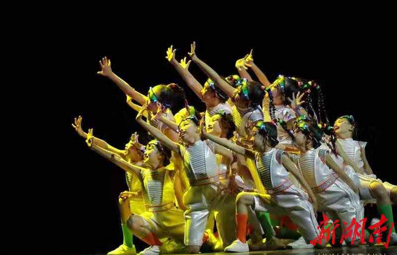 马文亚 砂子塘小学第六都校区舞蹈团夺得长沙中小学专场比赛冠军