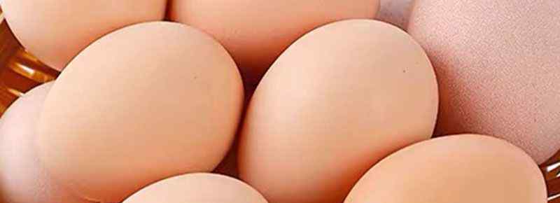 鸡蛋里有黑色物能吃吗
