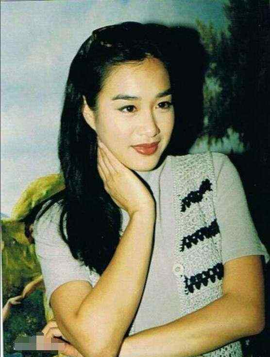 80年代香港女星 盘点香港80年代最漂亮的15位美女演员，你认识几个