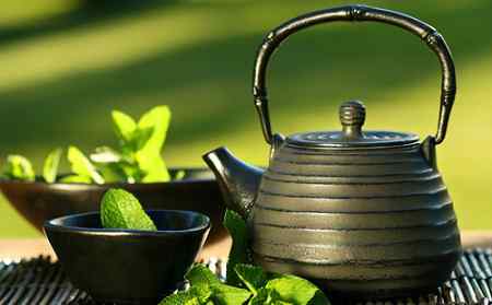 喝什么茶清肺效果最好 秋天适合喝什么茶？ 6种茶清燥润肺味道好