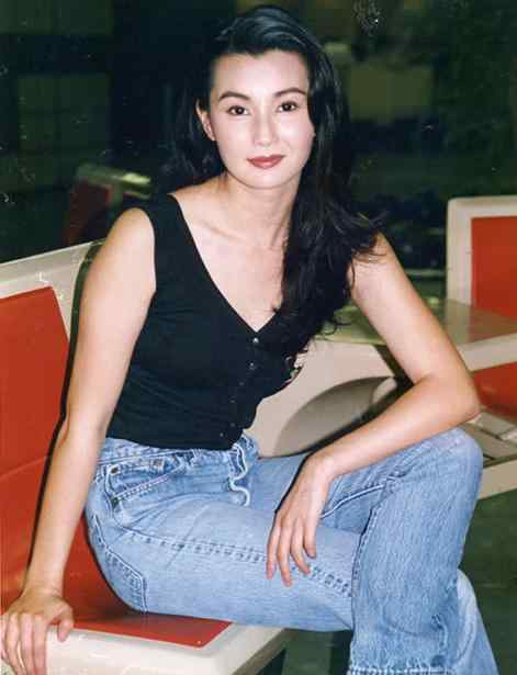 80年代香港经典女演员 盘点香港80年代最漂亮的15位美女演员，你认识几个