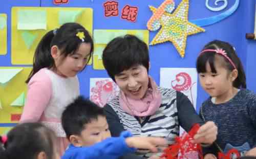 河东二幼 用心呵护每个孩子的成长 ——记天津市河东区第二幼儿园园长孟新