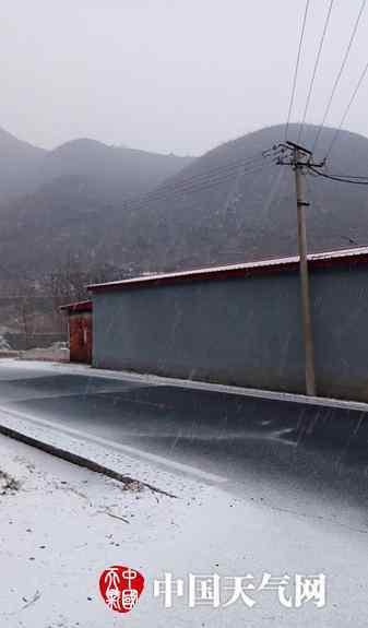 北京门头沟下雪 北京终于下雪了！房山门头沟等多地出现雨雪