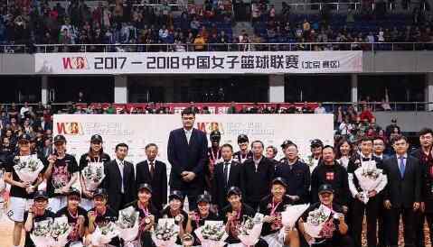 北京女篮三连冠 就是这么霸气