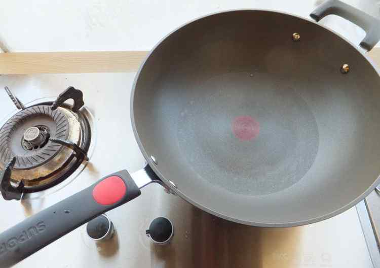 花生米怎么做好吃 解密舌尖2之油炸花生怎么做好吃 解密舌尖2之油炸花生做法步骤图解