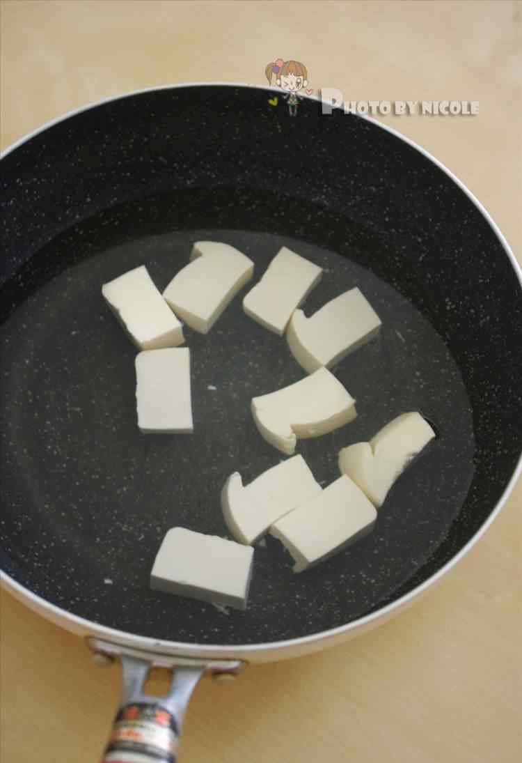 素丸子如何做 耐心铸就的时蔬烩麦香豆腐丸子配方 耐心铸就的时蔬烩麦香豆腐丸子的做法大全