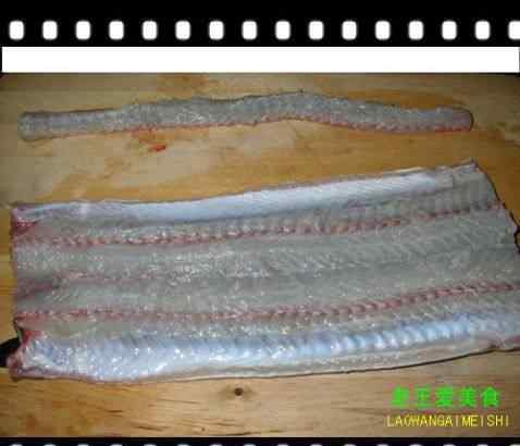 河鳗的做法 日式烤鳗鱼的家常做法 日式烤鳗鱼配方与做法