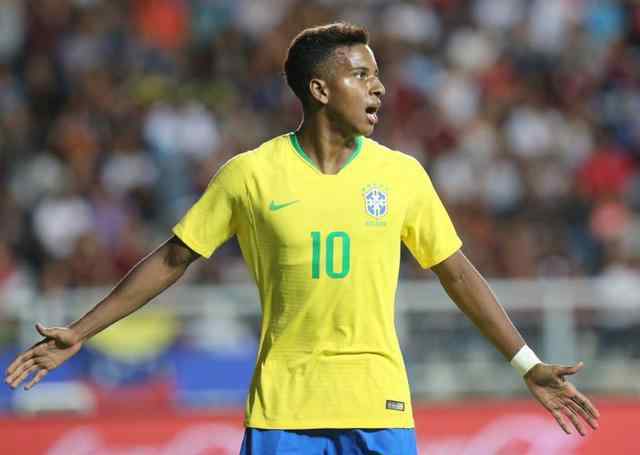 巴西队最新名单 巴西队最新23人名单：皇马18岁小将首次入选 内马尔缺席