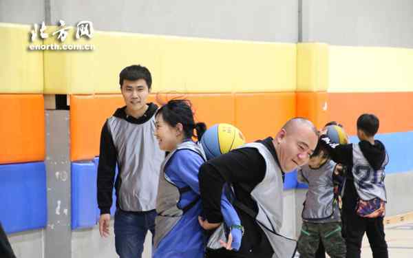 天津青年宫 天津青年宫举办青年体育嘉年华亲子趣味运动会