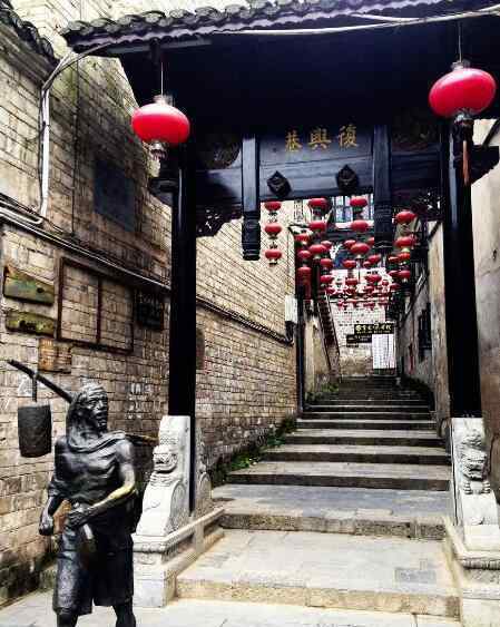 贵州镇远旅游攻略 贵州行镇远古镇，十大最美古城之一，知道的人却不多