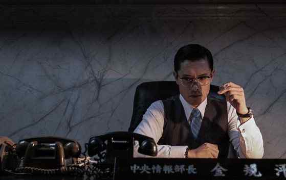 李秉宪最新电影 李秉宪新电影《南山的部长们》2020年1月在韩国上映