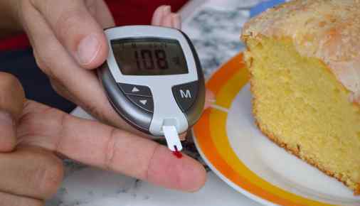 餐后血糖多少为正常 餐后血糖升高到多少算正常？医生为你详解正确答案