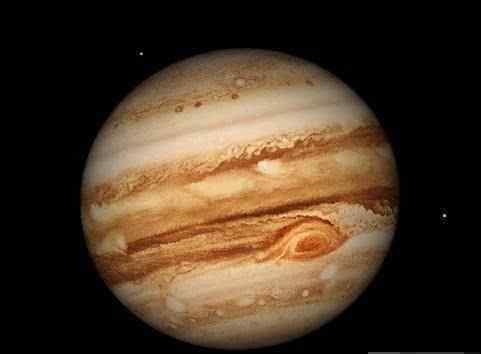 木星大红斑 木星大红斑是什么？是一个超大台风吗？很多人不清楚，答案在这里