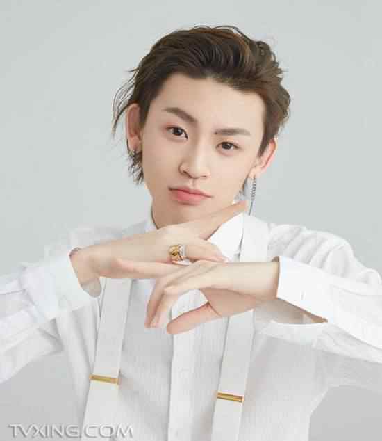 小鬼diss吴亦凡 为什么说小鬼人品不好 王琳凯diss吴亦凡被曝黑历史？