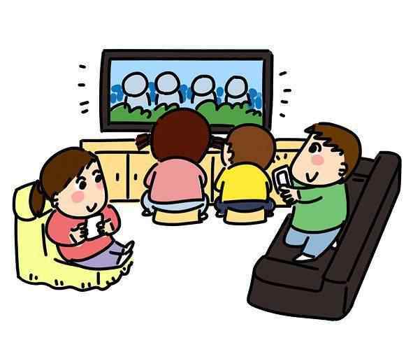 婴儿看手机屏幕的危害 家长注意：宝宝看电视的危害